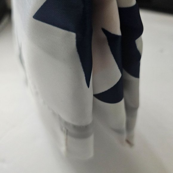 LINENCORP Inc Home Designs Polyester Fabric Shower Curtain with 12 Hooks in Mult - Picture 3 of 7